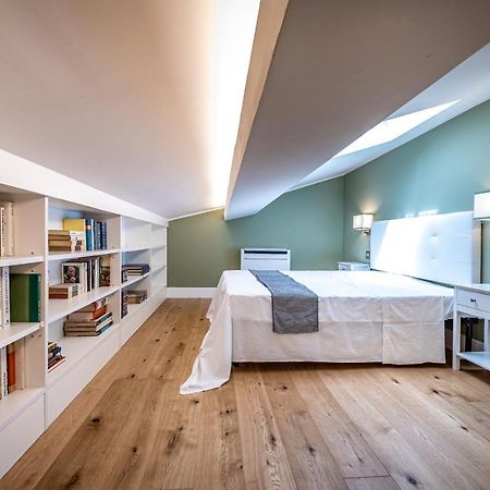 Yid Capo Di Mondo Luxury Apartment In Firenze Bagian luar foto