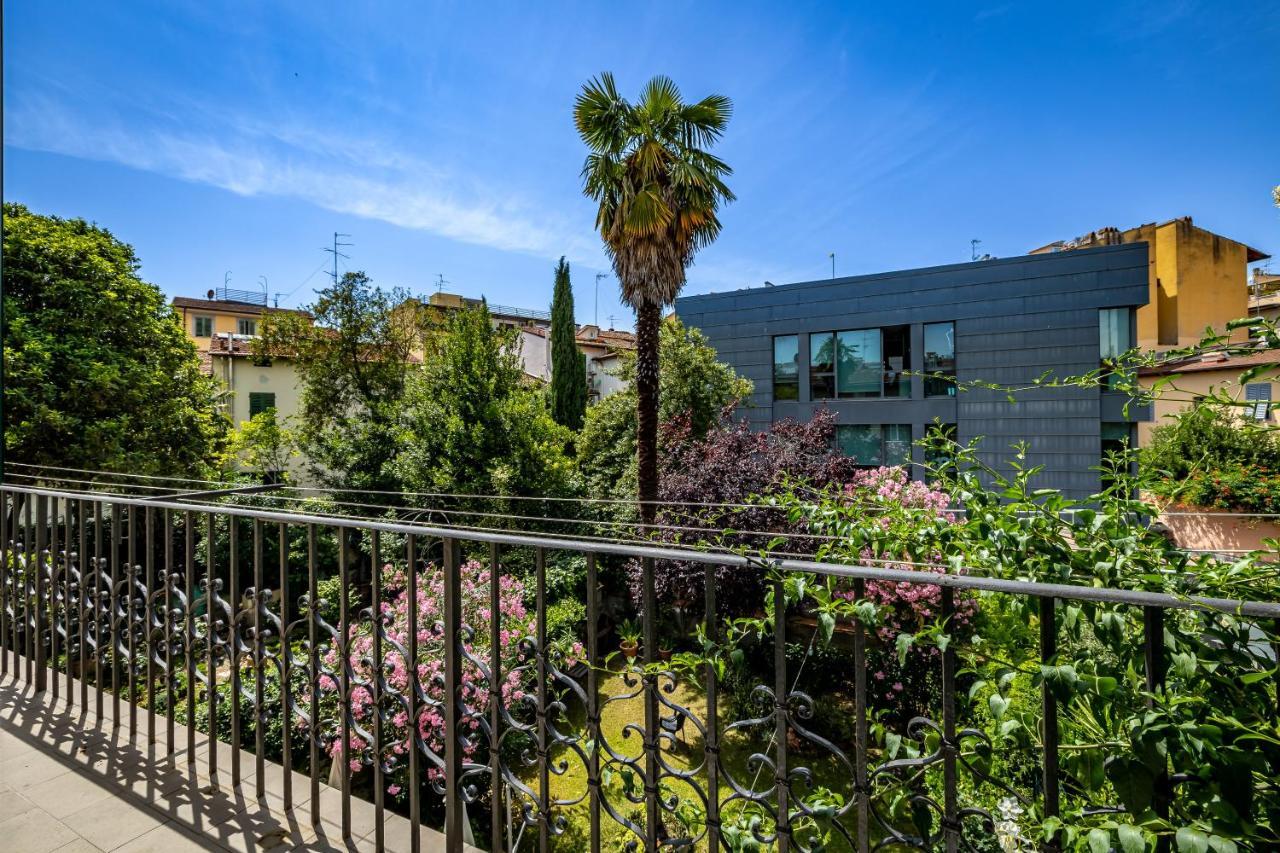 Yid Capo Di Mondo Luxury Apartment In Firenze Bagian luar foto